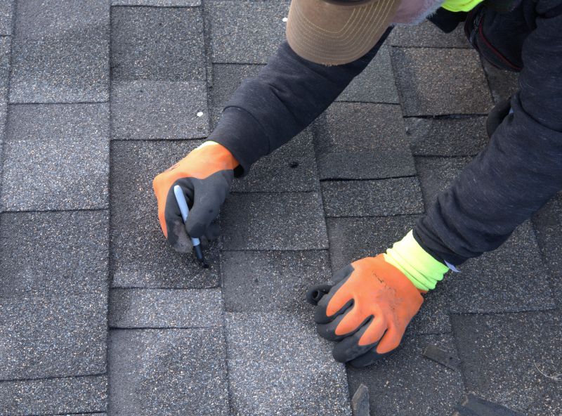 Asphalt Roof Repair - Shingle Replacement